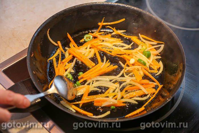 Локшина рамен із цвітною капустою