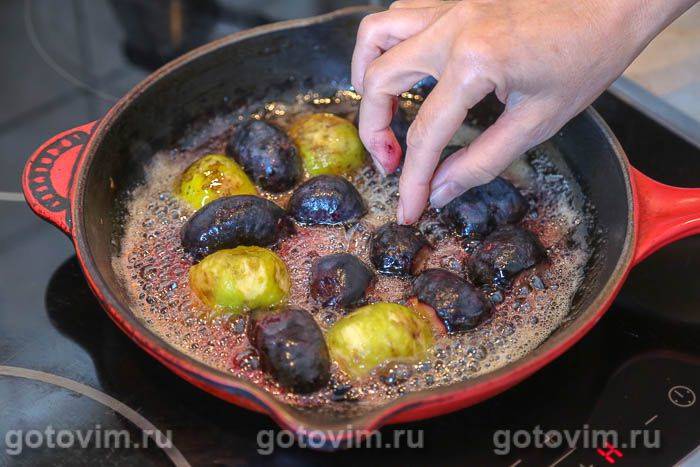 Крем із маскарпоне з інжиром в меді та коньяком