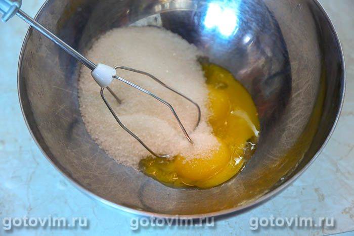 Крем із маскарпоне з інжиром в меді та коньяком