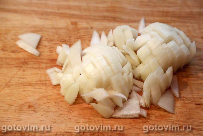 Спагеті з грибами гливами та сосисками