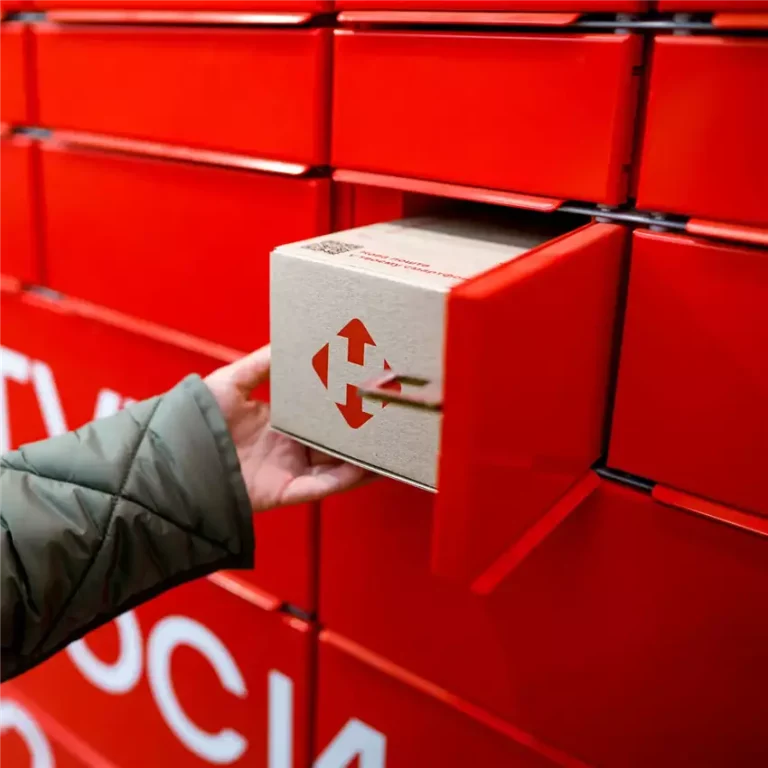 Як забрати посилку з поштомату без зайвих клопотів