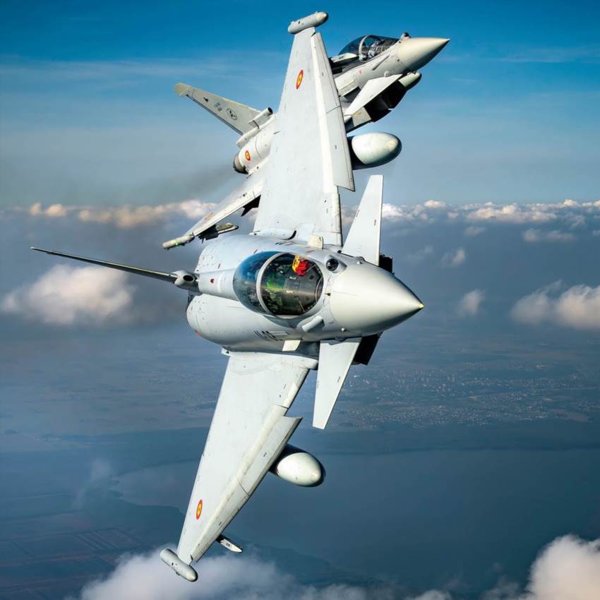 Яка країна не виробляє літаків і чому це важливо знати
