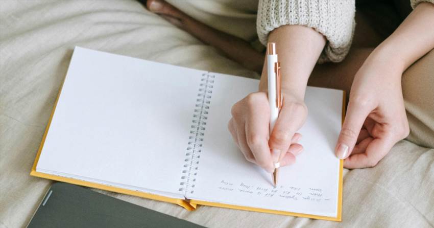 Коли кома після "як на мене" псує речення