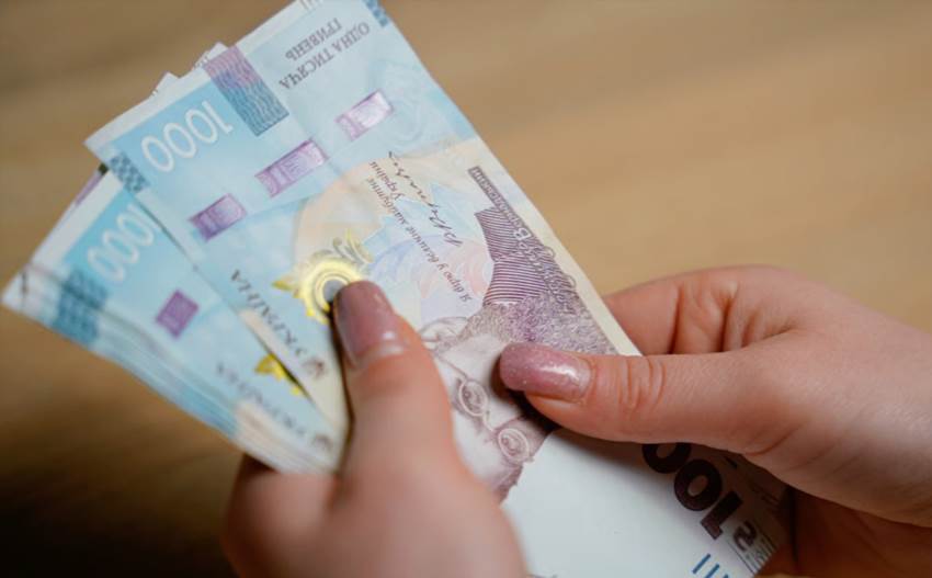 Як накопичити гроші у 2026 році без фінансових хитрощів