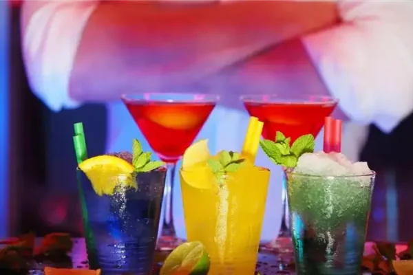 Як бармени стали чарівниками смаку та настрою