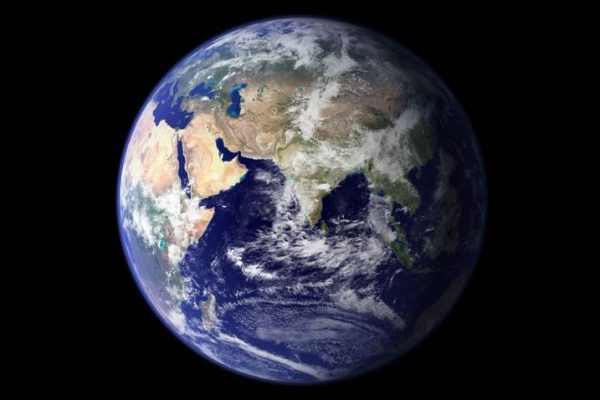 Вісь Землі та її таємниці – як обертання планети змінює наше життя