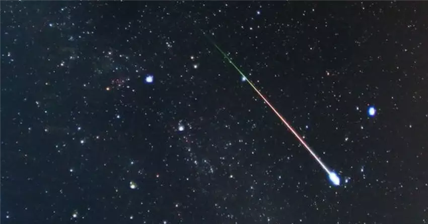 Персеїди 2026: коли та як спостерігати за метеорним дощем