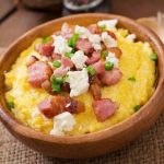 Справжній банош. Як зварити гуцульську кашу з кремовою душею Карпат