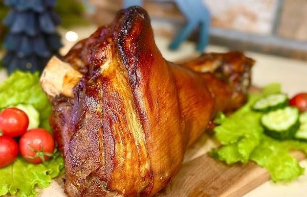 Як замаринувати рульку для запікання щоб вона була соковитою