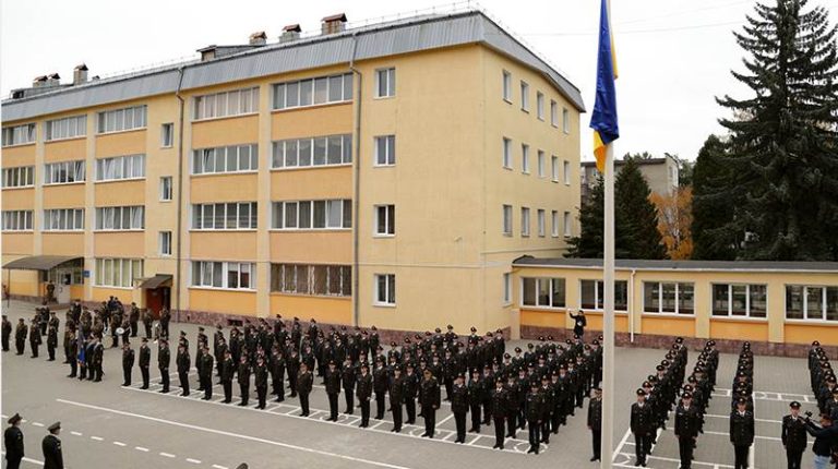 Ліцей імені Героїв Крут: кузня характерів у серці Львова