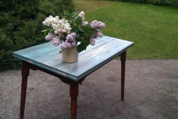 Реставрація старого столу своїми руками повний посібник з відновлення меблів