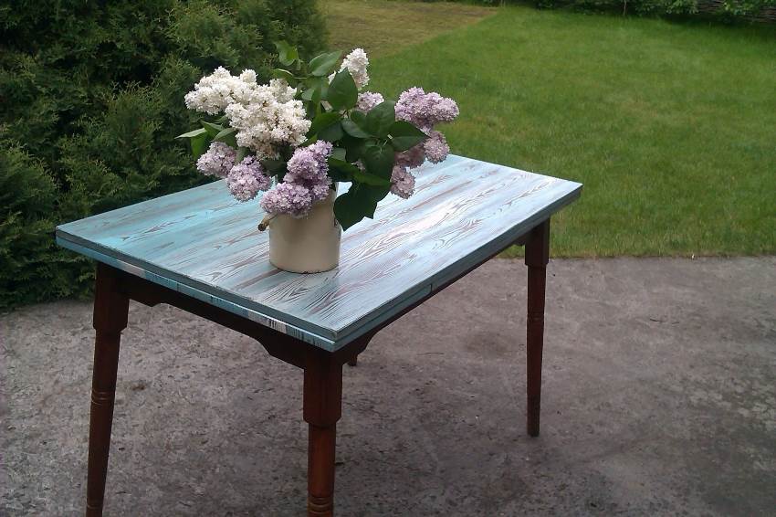 Реставрація старого столу своїми руками повний посібник з відновлення меблів