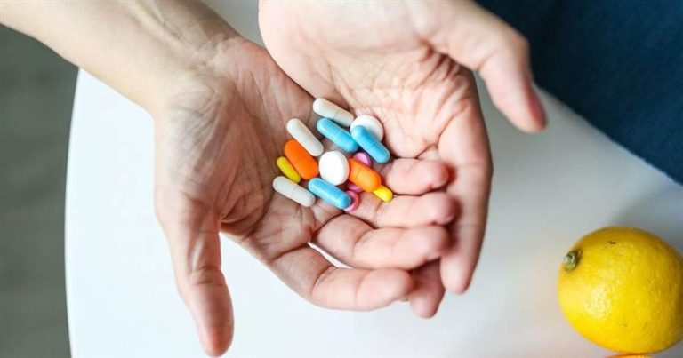 Як працюють антидепресанти: пояснення механізму дії на мозок