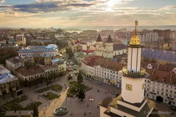 День міста Івано-Франківськ: історія з 1662-го, глибинні традиції та сучасне свято