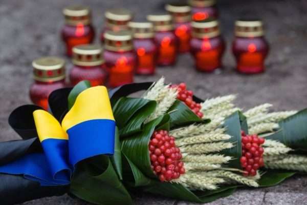 День скорботи та вшанування пам'яті жертв війни в Україні