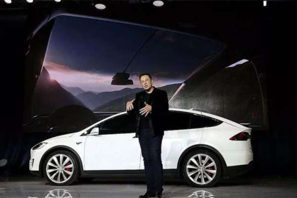 Як насправді з'явилася Tesla - правда про засновників і роль Маска